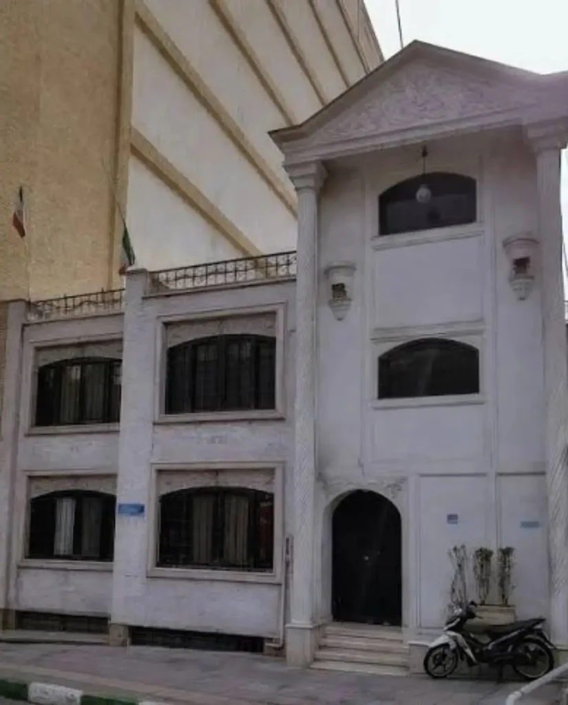 خانه گوگوش در نیاوران