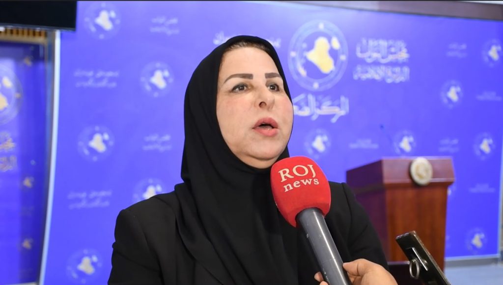 عالیه نصیف، نماینده شش دوره پارلمان عراق