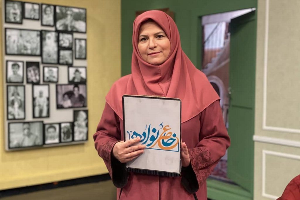 تصویری تازه از مجری معروف «سیمای خانواده» پس از سال‌ها دوری از قاب تلویزیون