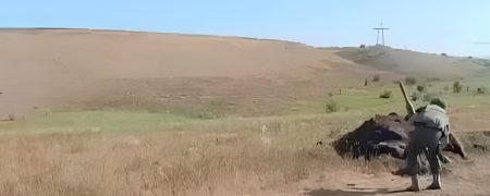 سرباز تازه‌کار روس به‌طور تصادفی آر‌پی‌جی را به سمت پاهای خودش شلیک می‌کند + ویدیو