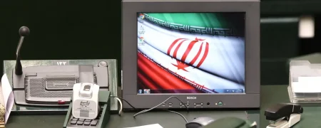 محرومیت ایرانیان دارای اقامت دائم خارجی از مشاغل دولتی؛ جزئیات طرح مقابله با نفوذ