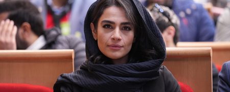 حکم ۴ سال حبس هیوا سیفی‌زاده نقض شد؛ جزای نقدی و خدمات عمومی جایگزین زندان