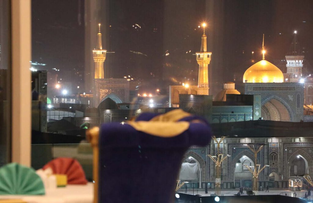 چطور در مشهد هتل رزرو کنیم؟ راهنمای کامل رزرو آنلاین هتل مشهد با بهترین قیمت