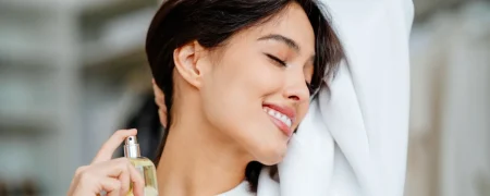 آیا عطر زدن روی گردن خطر سرطان و ناباروری را افزایش می‌دهد؟ پاسخ متخصصان