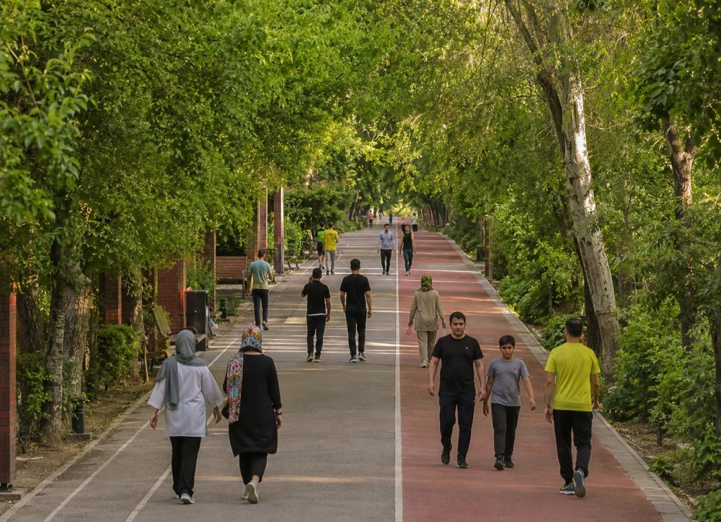 امکانات عضویت باشگاه انقلاب؛ با کارت عضویت از چه خدماتی استفاده می‌کنیم؟