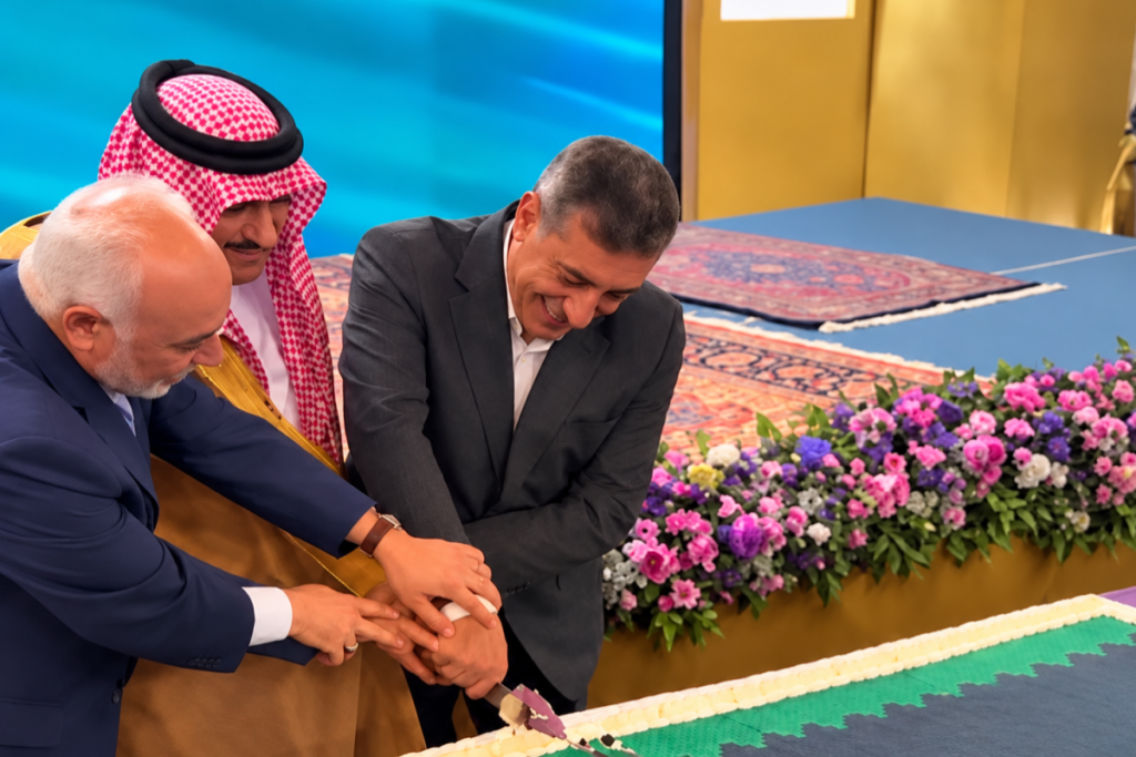انتقادها از حضور معاون اجرایی رئیس‌جمهور در جشن روز ملی عربستان و واکنش قائم‌پناه