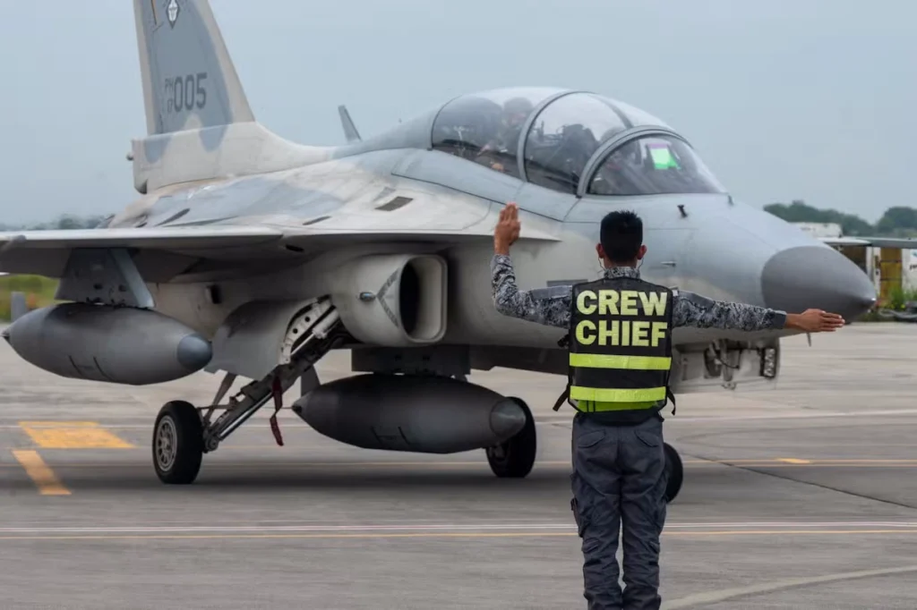 fa-50-fighting-falcon فیلیپین
