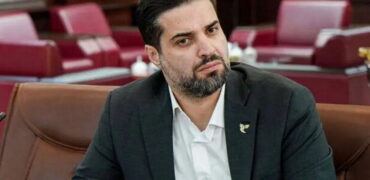افشاگری رئیس سازمان هواپیمایی؛ تا ۱۸۰ خانواده را داغدار نکنند، دست برنمی‌دارند