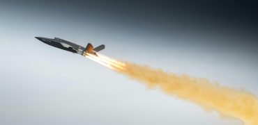 پهپاد رزمی Valkyrie با برد به ۵,۰۰۰ کیلومتر و قابلیت برخاست راکتی در اروپا آزمایش کرد