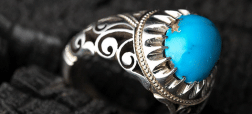 تعبیر خواب انگشتر فیروزه برای مرد؛ بررسی معنی و نشانهها