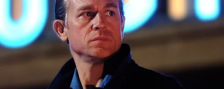 نخستین تصاویر سریال Legacy of Spies؛ چارلی هونام در نقش یک جاسوس متفاوت